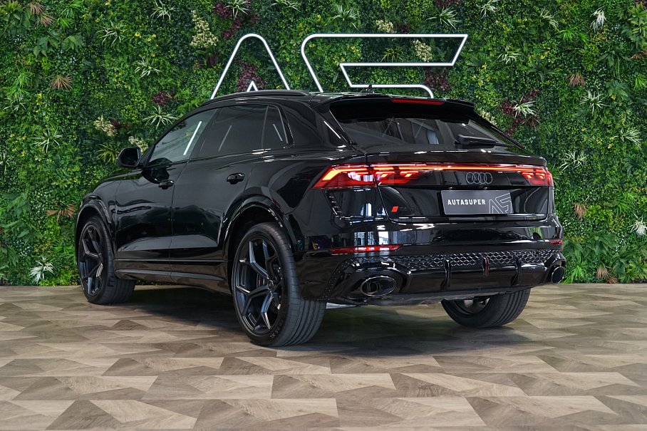 Audi RS Q8 4.0 Performance TFSI quattro