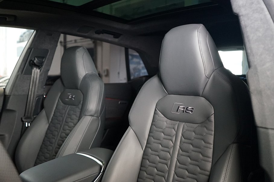 Audi RS Q8 4.0 Performance TFSI quattro