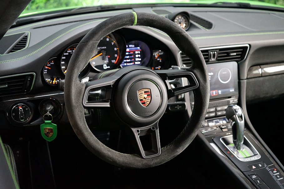 Porsche 911 991.2 GT3 RS MR