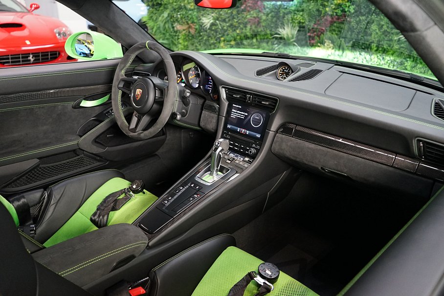 Porsche 911 991.2 GT3 RS MR