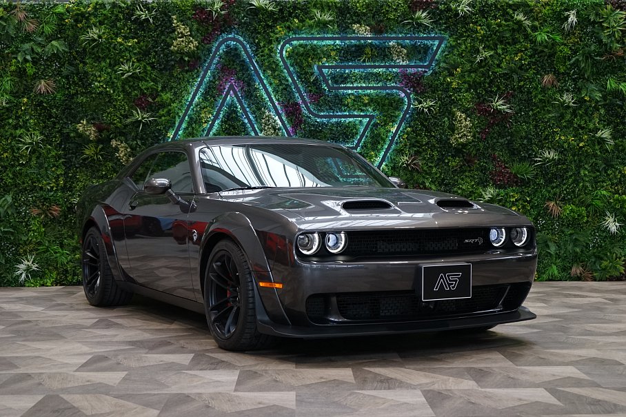 Dodge Challenger SRT HELLCAT