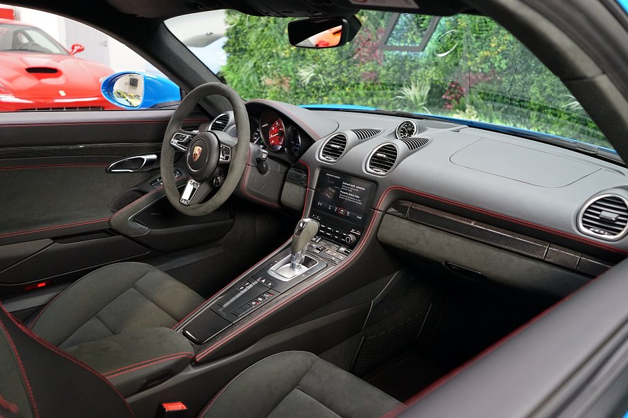 Porsche Cayman GTS 4.0