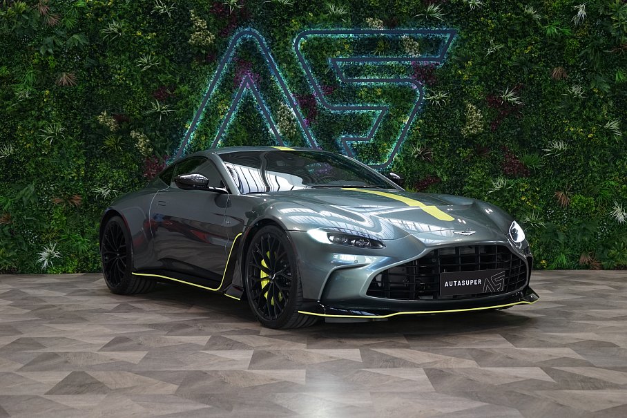 Aston Martin V12 Vantage Coupe