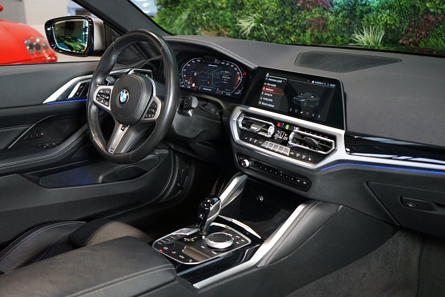 BMW Řada 4 M440i xDrive Cabriolet