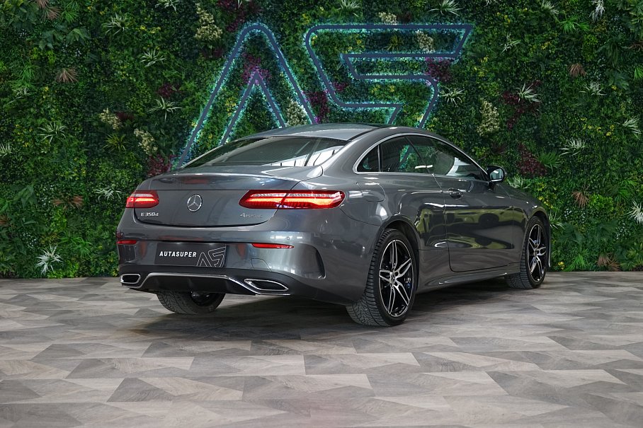 Mercedes-Benz Třída E 350d 4Matic Coupé