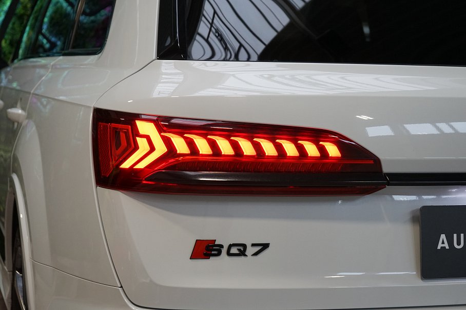 Audi SQ7 4.0 TDI quattro