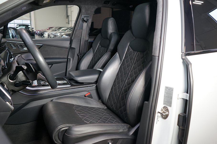 Audi SQ7 4.0 TDI quattro