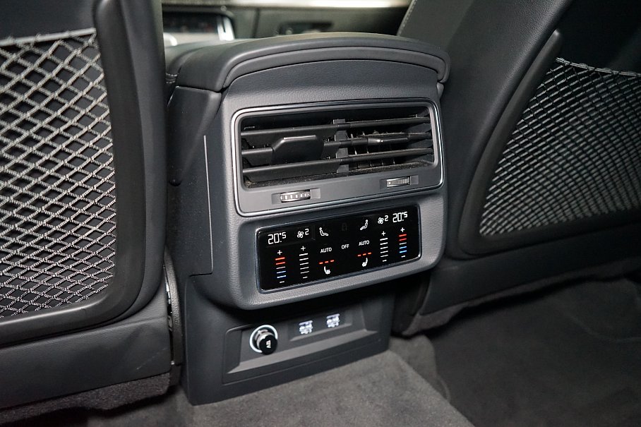 Audi SQ7 4.0 TDI quattro