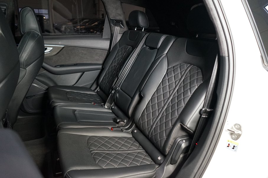 Audi SQ7 4.0 TDI quattro