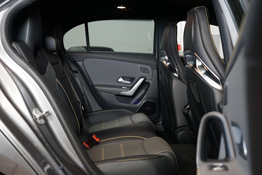 Mercedes-Benz Třída A 45 S AMG 4Matic+