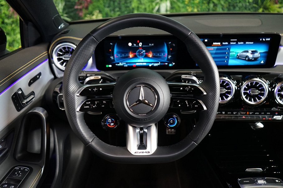 Mercedes-Benz Třída A 45 S AMG 4Matic+