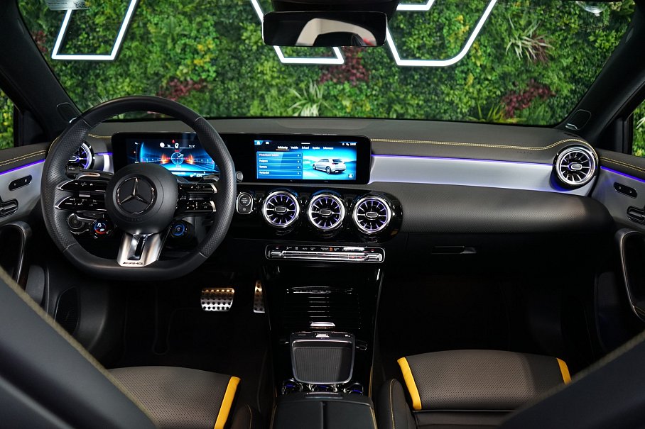 Mercedes-Benz Třída A 45 S AMG 4Matic+