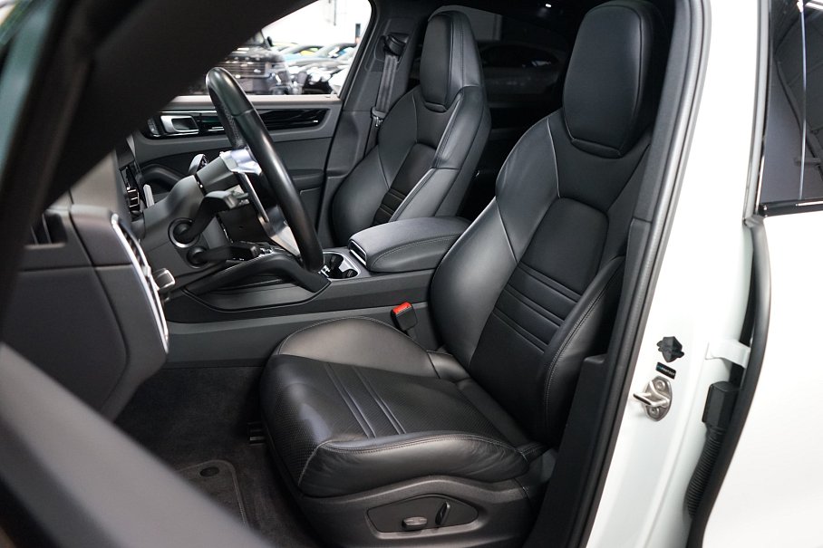 Porsche Cayenne Coupé