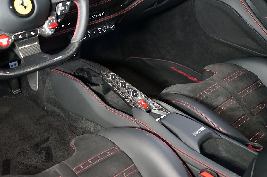 Ferrari F8 Tributo