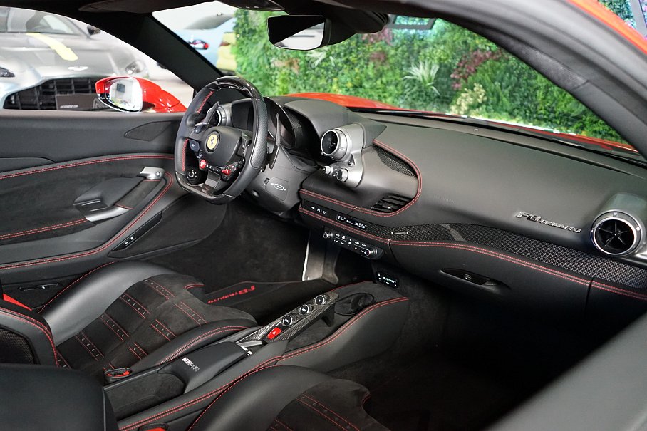Ferrari F8 Tributo