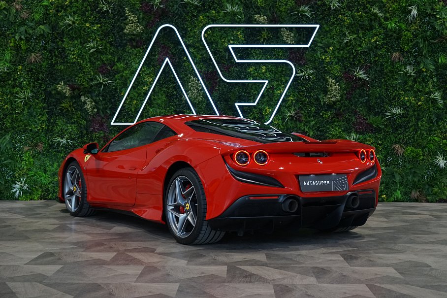 Ferrari F8 Tributo