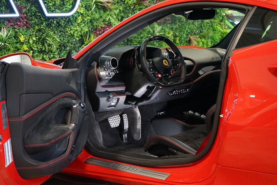 Ferrari F8 Tributo