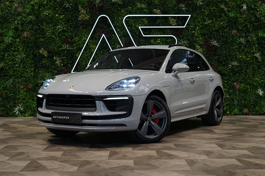 Porsche Macan S