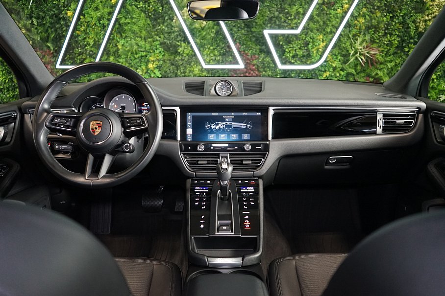 Porsche Macan S