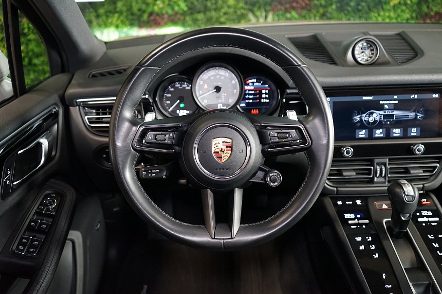 Porsche Macan S