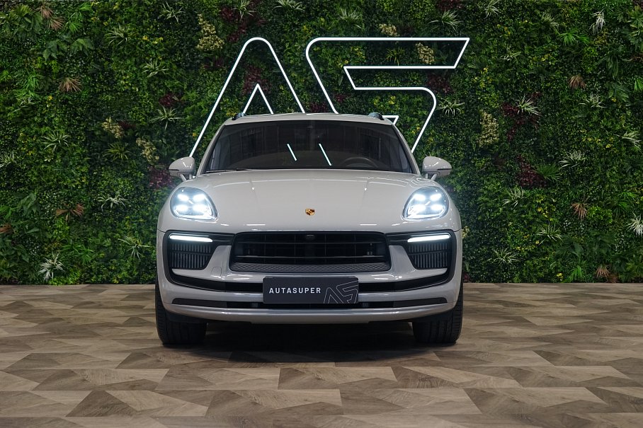 Porsche Macan S