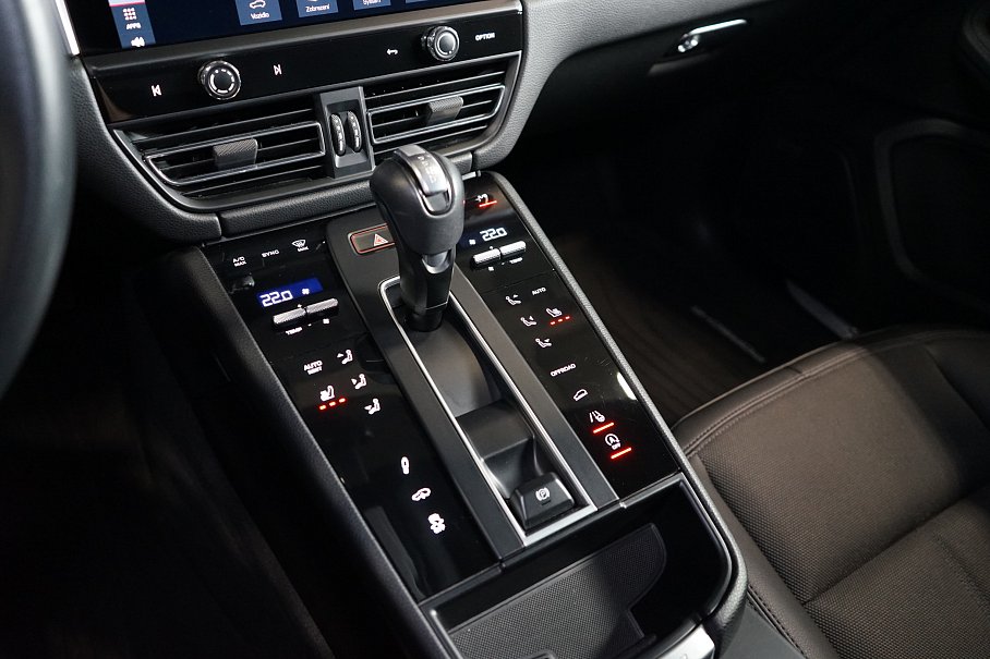 Porsche Macan S