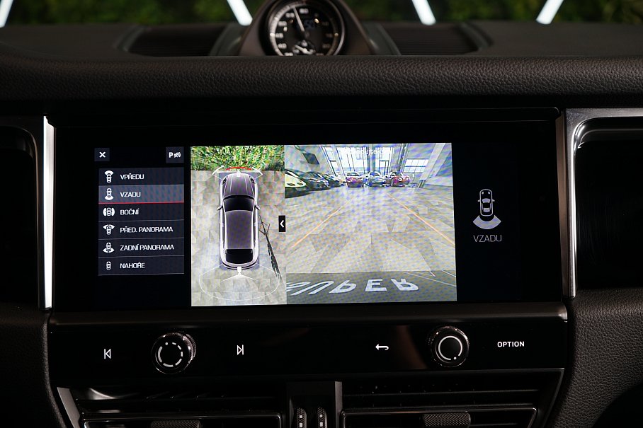 Porsche Macan S