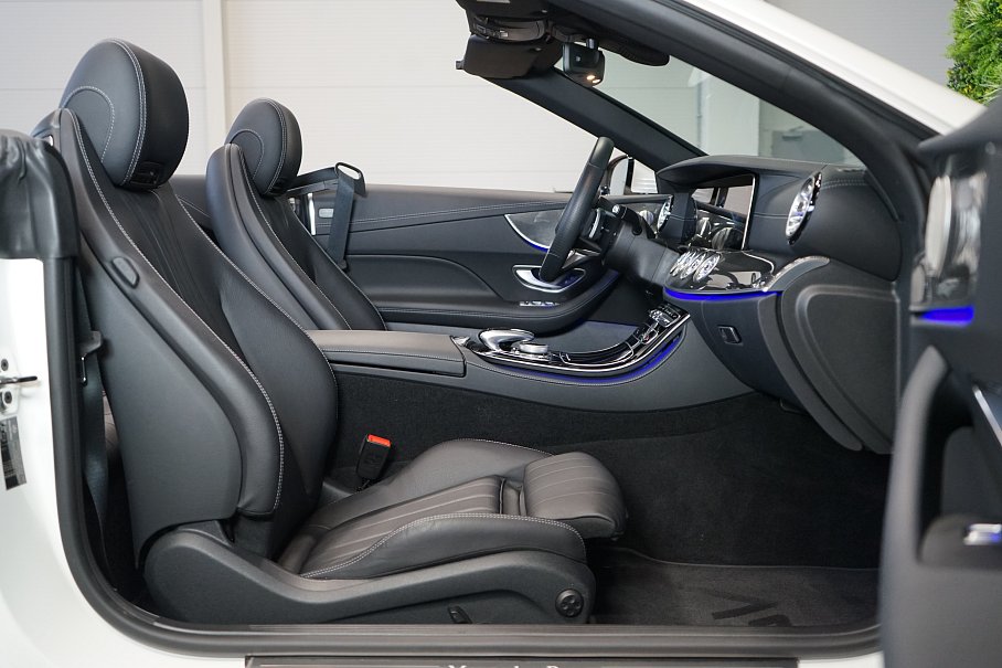 Mercedes-Benz Třída E 300 Cabriolet