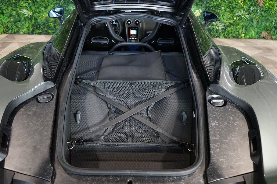 McLaren GTS 