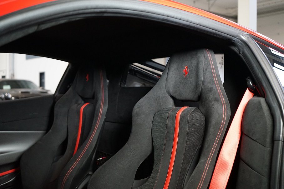Ferrari 488 Pista