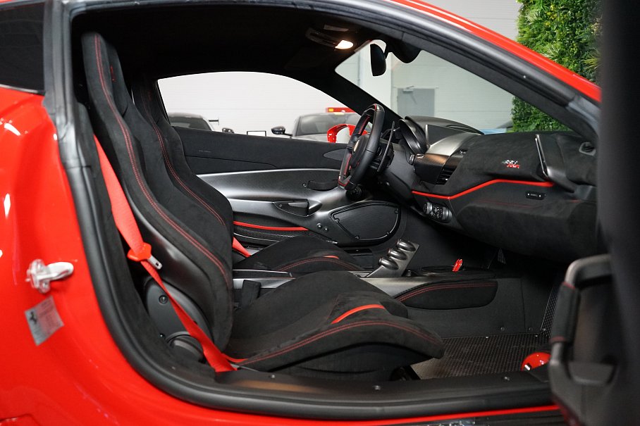 Ferrari 488 Pista