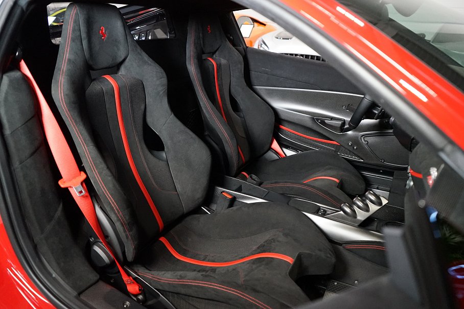 Ferrari 488 Pista
