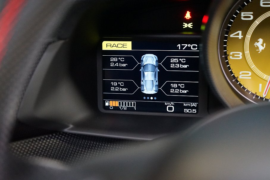 Ferrari 488 Pista