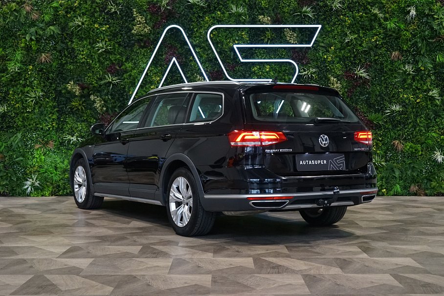 Volkswagen Passat 2.0 TDI Alltrack 4Motion