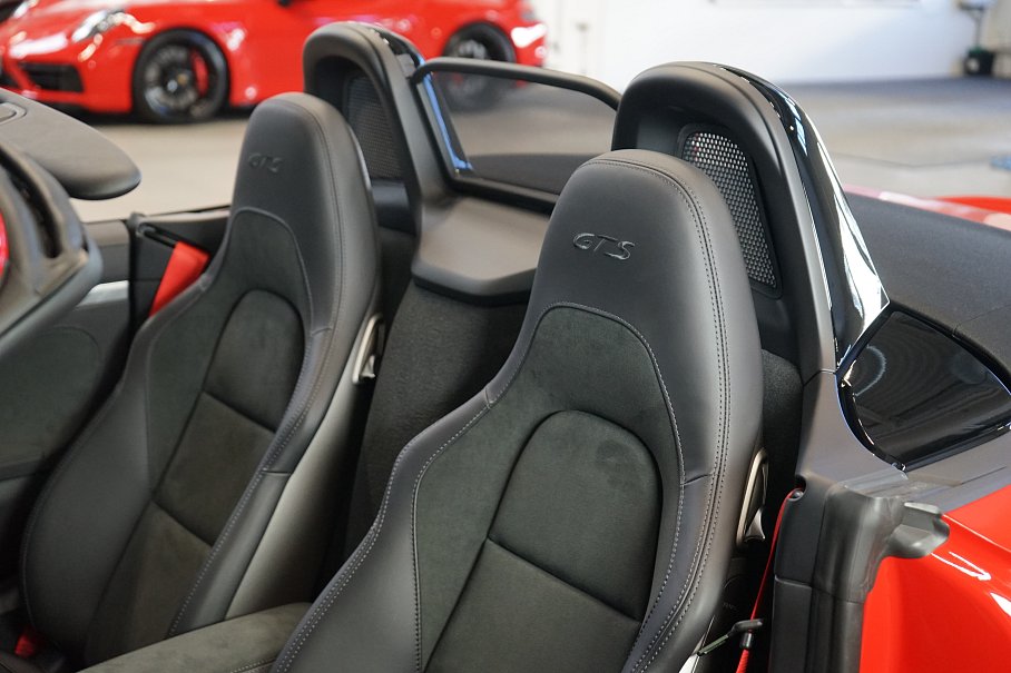 Porsche 718 Boxster 4.0 GTS