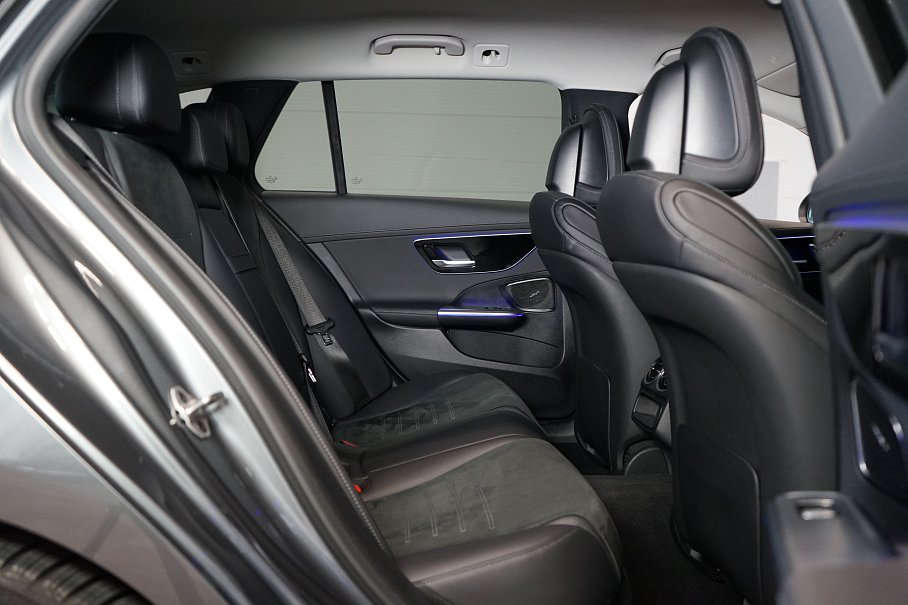 Mercedes-Benz Třída C 220d 4Matic