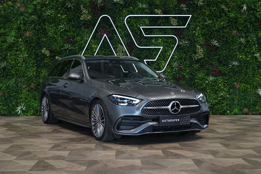 Mercedes-Benz Třída C 220d 4Matic