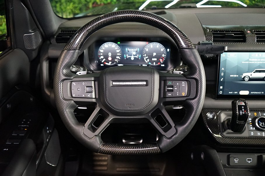 Land Rover Defender P525 110