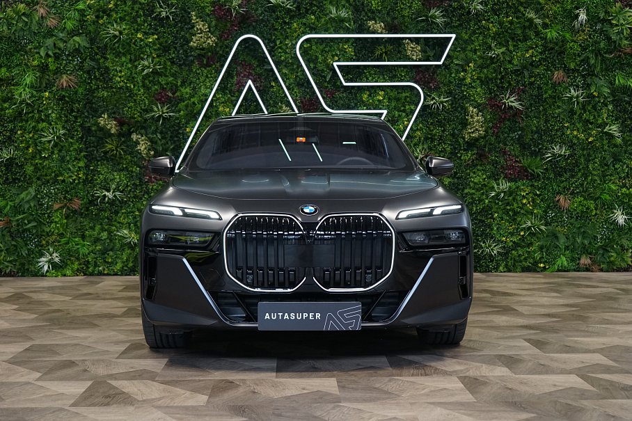 BMW Řada 7 740d xDrive