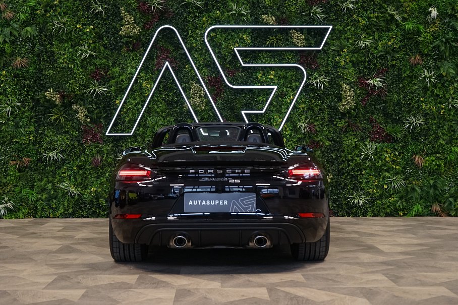 Porsche 718 Boxster 25 Limited Edition 985/1250