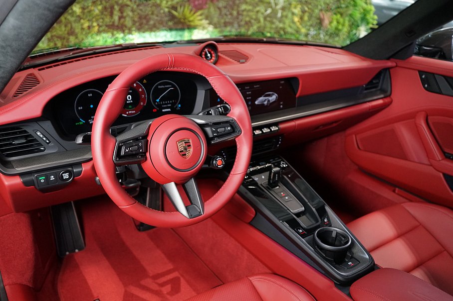 Porsche 911 992.2 GTS