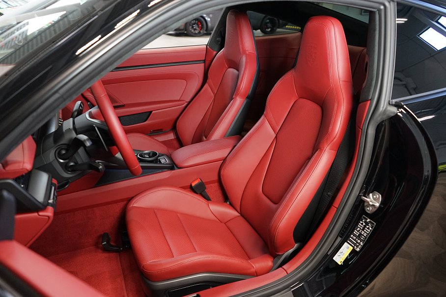 Porsche 911 992.2 GTS