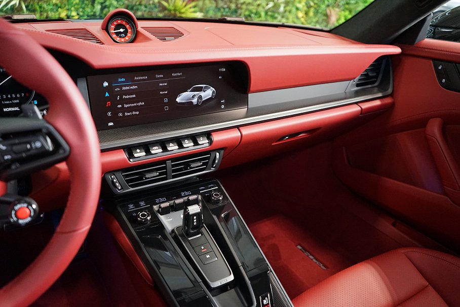 Porsche 911 992.2 GTS