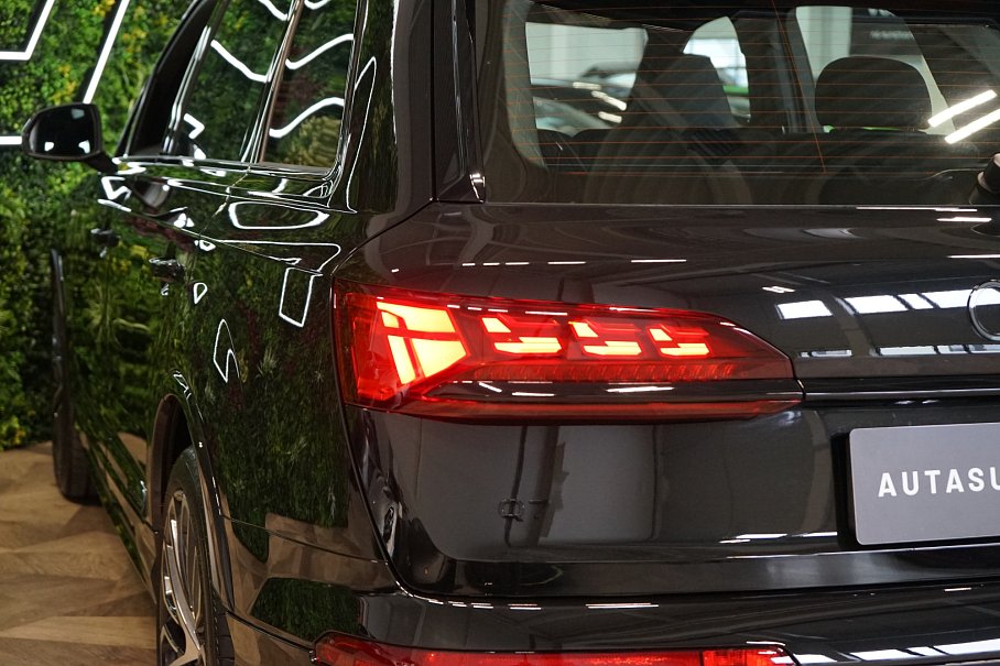 Audi Q7 50 TDI quattro