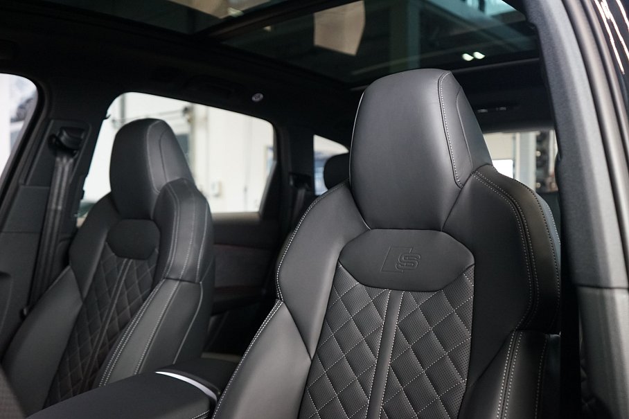 Audi Q7 50 TDI quattro