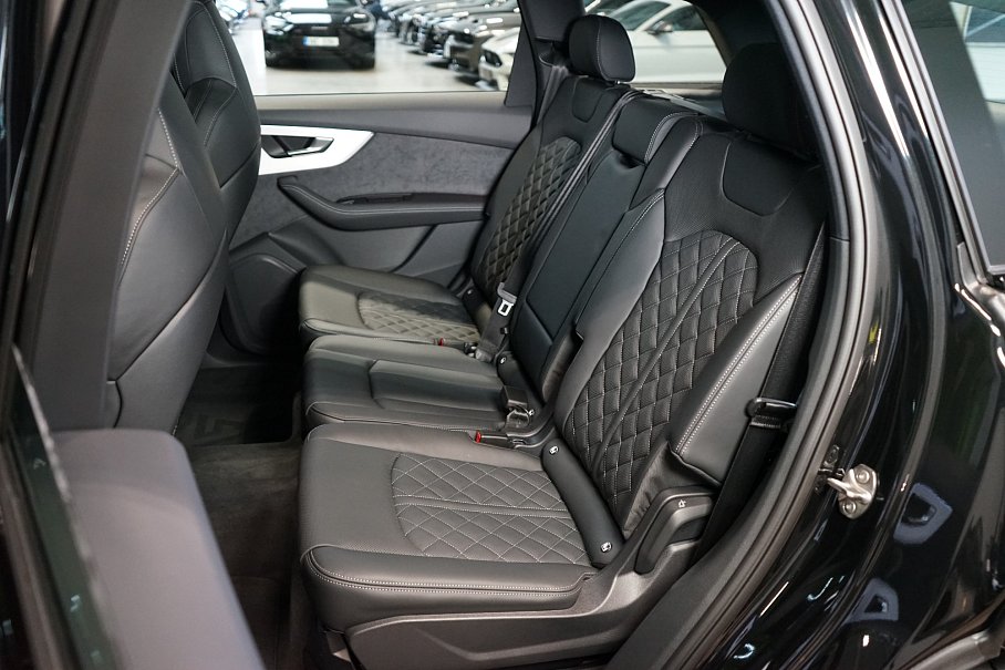 Audi Q7 50 TDI quattro