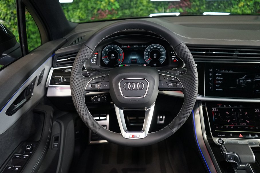 Audi Q7 50 TDI quattro