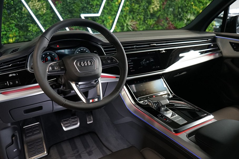 Audi Q7 50 TDI quattro