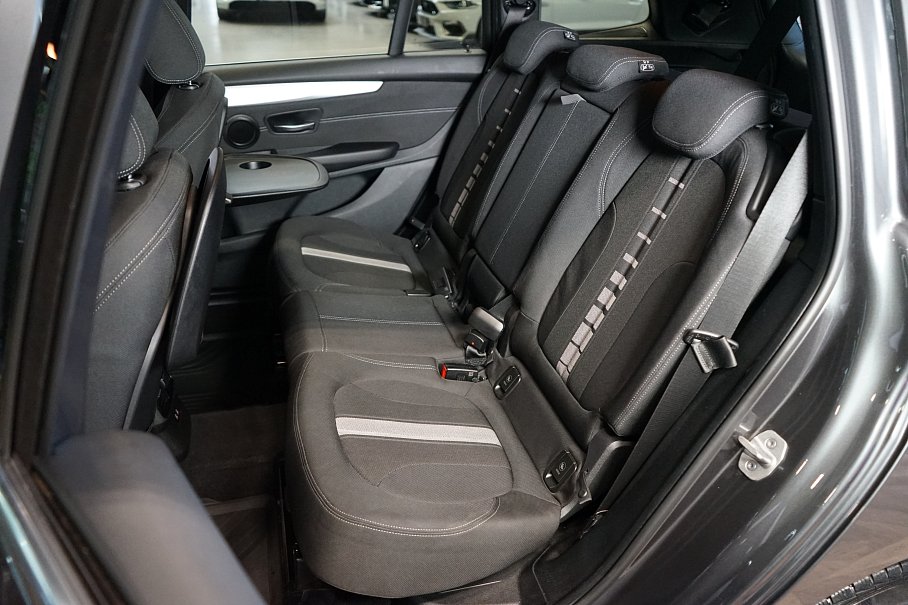 BMW Řada 2 218d xDrive Gran Tourer