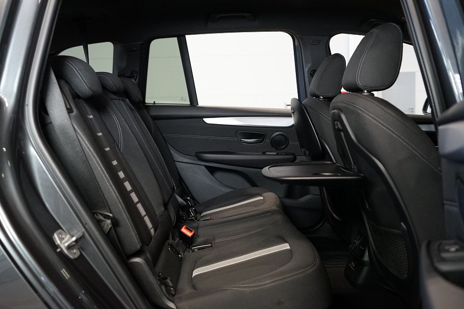 BMW Řada 2 218d xDrive Gran Tourer